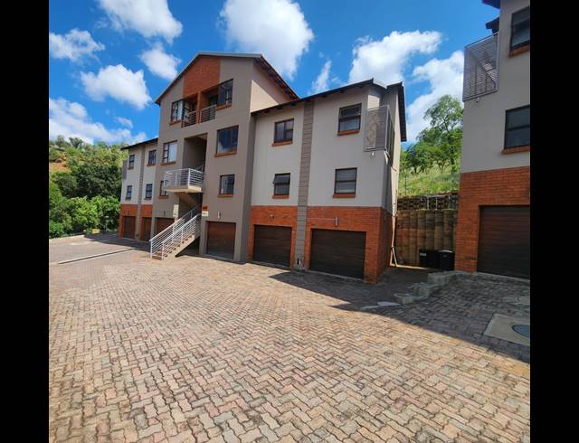 3 BEDROOM APARTMENT FOR SALE IN AZALEA PARK